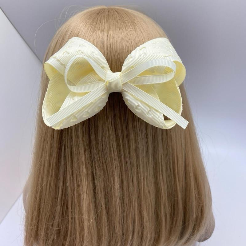 Ginger Ivy: Hearts hair clip bow (HC210)