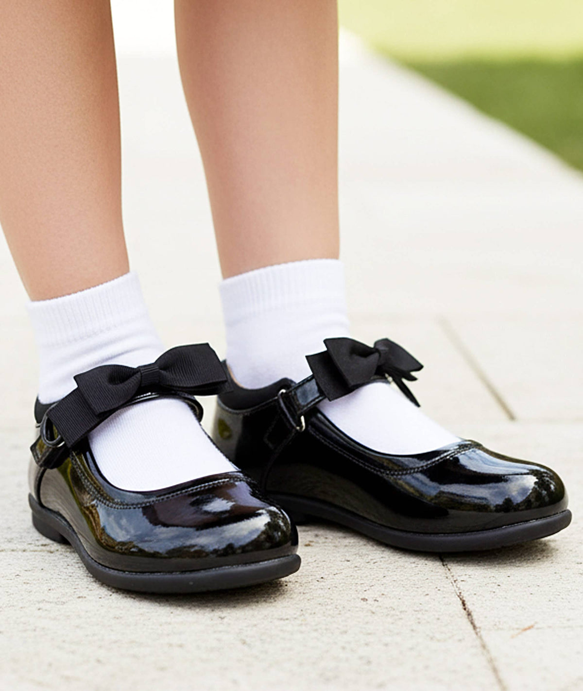 Ginger Ivy: McKenna bow Back To School Shoes