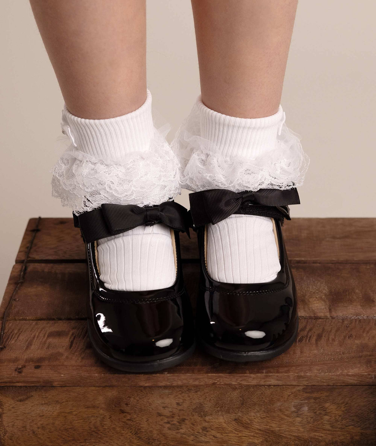 Ginger Ivy: McKenna bow Back To School Shoes